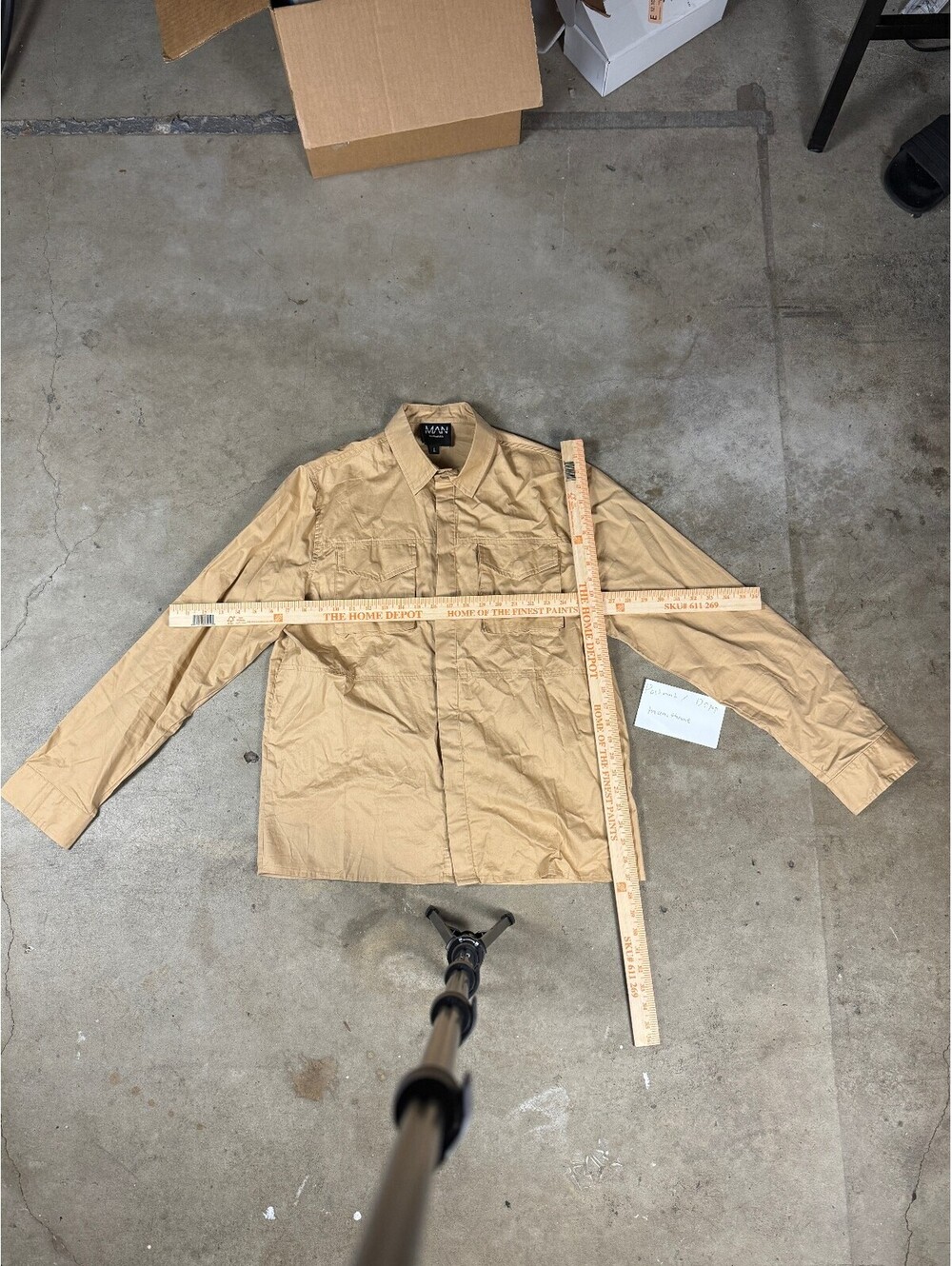 boohoo man large button down shirt